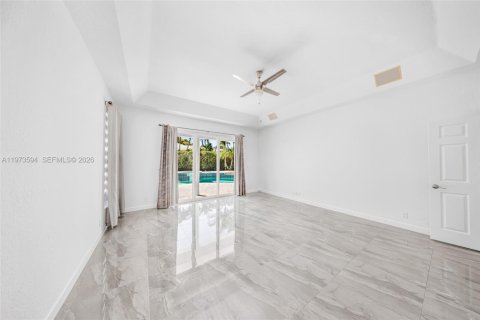 House in Cooper City, Florida 4 bedrooms, 250 sq.m. № 2033308 - photo 12