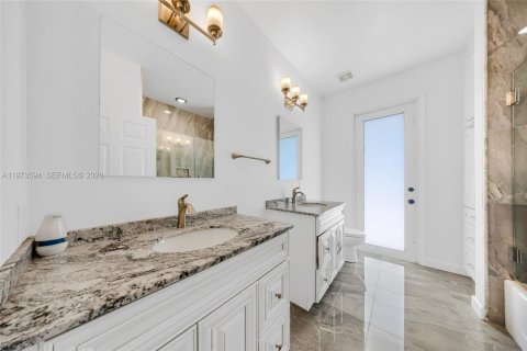 House in Cooper City, Florida 4 bedrooms, 250 sq.m. № 2033308 - photo 22