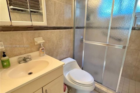 Снять в аренду кондоминиум в Майами-Бич, Флорида 40.88м2, № 2024525 - фото 9