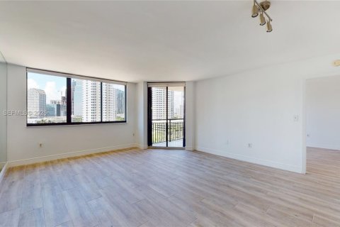 Condominio en alquiler en Miami, Florida, 2 dormitorios, 88.26 m2 № 2031859 - foto 5