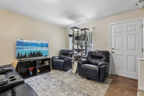Touwnhouse à vendre à Orlando, Floride: 2 chambres, 90.67 m2 № 2157586 - photo 9