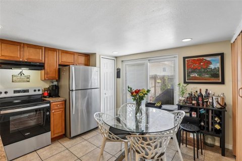 Touwnhouse à vendre à Orlando, Floride: 2 chambres, 90.67 m2 № 2157586 - photo 24