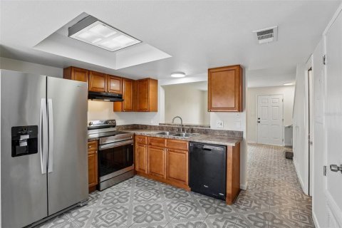 Touwnhouse à vendre à Orlando, Floride: 2 chambres, 90.67 m2 № 2157586 - photo 22