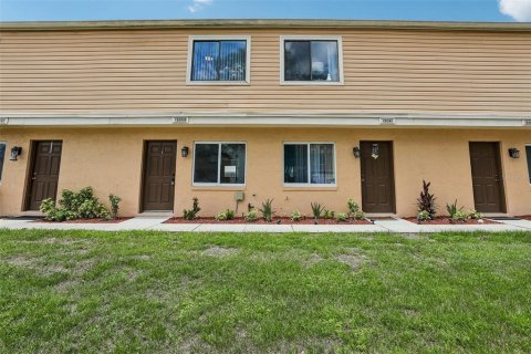 Touwnhouse à vendre à Orlando, Floride: 2 chambres, 90.67 m2 № 2157586 - photo 4