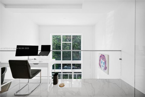 Condominio en venta en Miami, Florida, 2 dormitorios, 152.82 m2 № 1926505 - foto 4