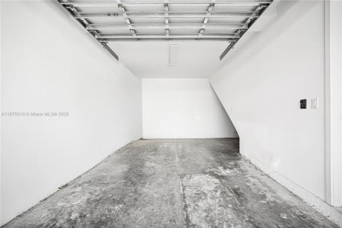 Condominio en venta en Miami, Florida, 2 dormitorios, 152.82 m2 № 1926505 - foto 17