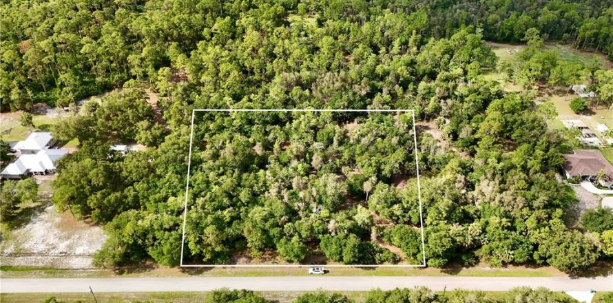 Terreno en Naples, Florida № 2371353
