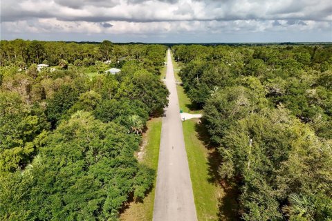 Terreno en venta en Naples, Florida № 2371353 - foto 2