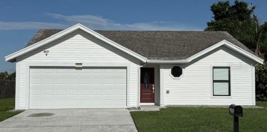 House in Sarasota, Florida 2 bedrooms, 96.25 sq.m. № 1908997
