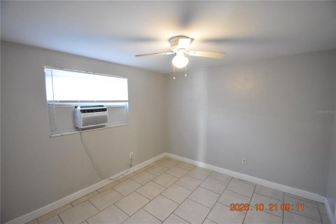 Appartement à louer à Dunedin, Floride: 2 chambres, 46.45 m2 № 2430564 - photo 10