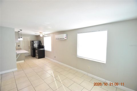 Appartement à louer à Dunedin, Floride: 2 chambres, 46.45 m2 № 2430564 - photo 3