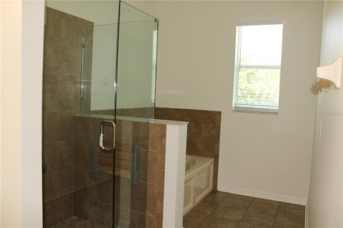 House in Parrish, Florida 3 bedrooms, 164.62 sq.m. № 2216329 - photo 16