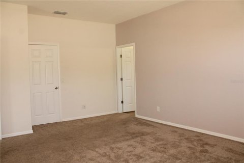 House in Parrish, Florida 3 bedrooms, 164.62 sq.m. № 2216329 - photo 13