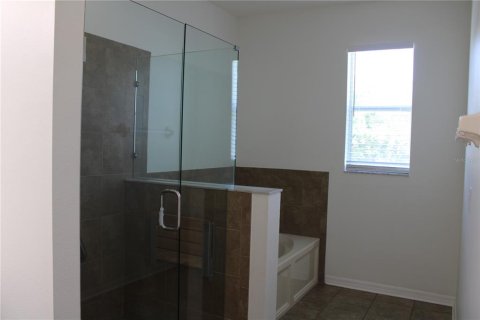 House in Parrish, Florida 3 bedrooms, 164.62 sq.m. № 2216329 - photo 17