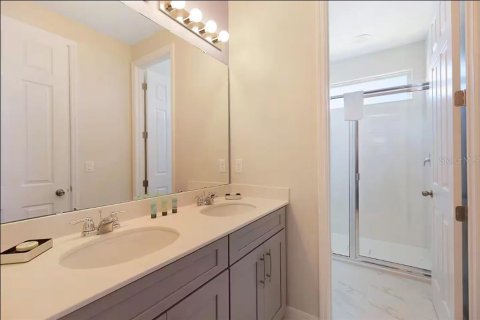 Villa ou maison à vendre à Kissimmee, Floride: 9 chambres, 448.53 m2 № 2399310 - photo 21