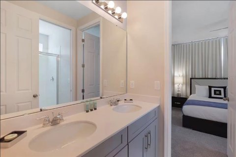 Villa ou maison à vendre à Kissimmee, Floride: 9 chambres, 448.53 m2 № 2399310 - photo 19