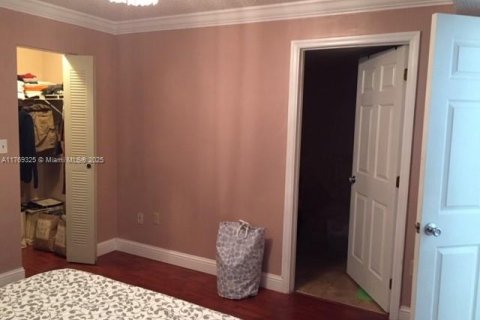 Condo in Miami Beach, Florida, 1 bedroom  № 1867647 - photo 8