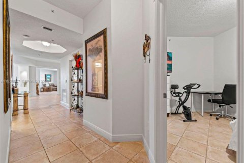 Copropriété à vendre à Doral, Floride: 3 chambres, 261.06 m2 № 1987109 - photo 27