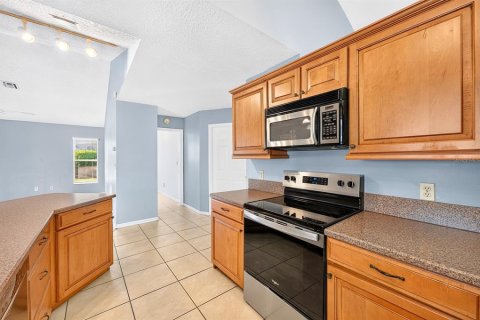 Villa ou maison à vendre à Leesburg, Floride: 3 chambres, 193.33 m2 № 2427539 - photo 8