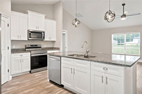 House in Ocala, Florida 3 bedrooms, 149.02 sq.m. № 2330112 - photo 20