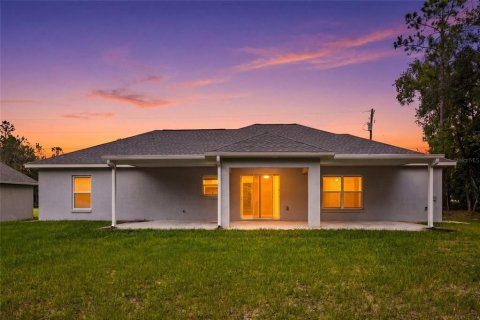 House in Ocala, Florida 3 bedrooms, 149.02 sq.m. № 2330112 - photo 8