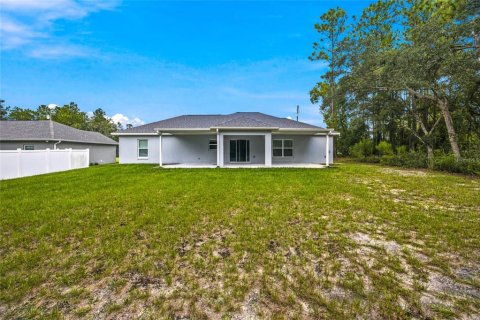 House in Ocala, Florida 3 bedrooms, 149.02 sq.m. № 2330112 - photo 6