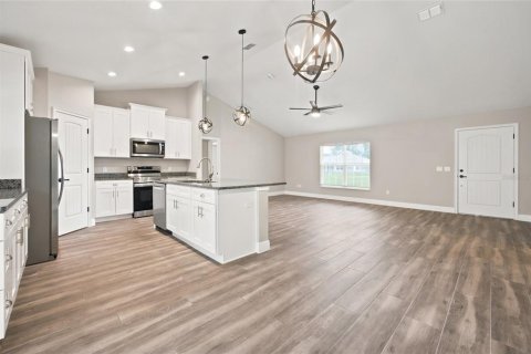 House in Ocala, Florida 3 bedrooms, 149.02 sq.m. № 2330112 - photo 18