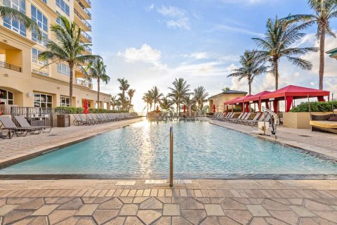 Condo in Riviera Beach, Florida, 2 bedrooms  № 1860323 - photo 24