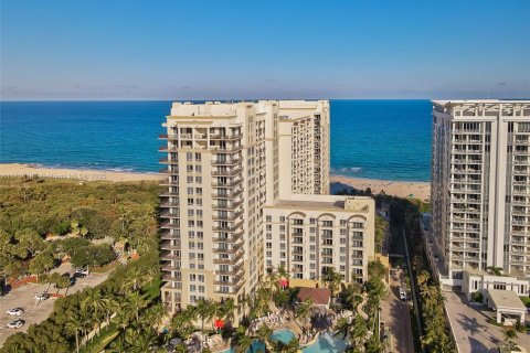 Condo in Riviera Beach, Florida, 2 bedrooms  № 1860323 - photo 3