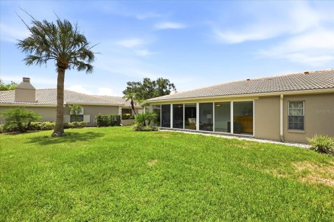 House in Sarasota, Florida 2 bedrooms, 148.74 sq.m. № 2312301 - photo 25