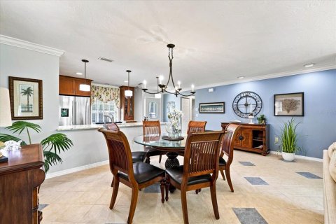House in Sarasota, Florida 2 bedrooms, 148.74 sq.m. № 2312301 - photo 6