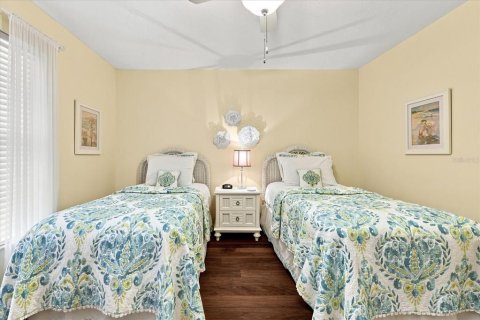 House in Sarasota, Florida 2 bedrooms, 148.74 sq.m. № 2312301 - photo 20