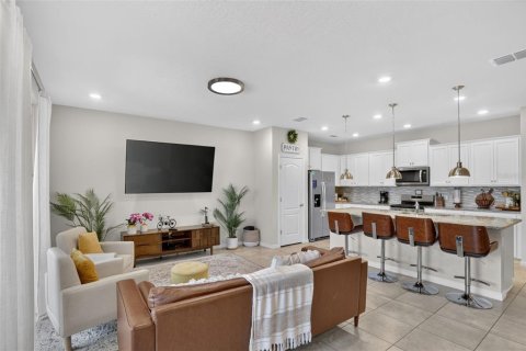 Купить таунхаус в Дэвенпорт, Флорида 8 комнат, 211.91м2, № 2107907 - фото 15