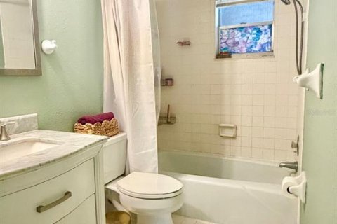 Copropriété à louer à New Port Richey, Floride: 1 chambre, 75.81 m2 № 2401094 - photo 21