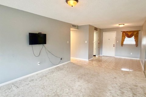 Copropriété à louer à New Port Richey, Floride: 1 chambre, 75.81 m2 № 2401094 - photo 15