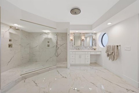 Condo in Jupiter, Florida, 3 bedrooms № 2191159 - photo 21