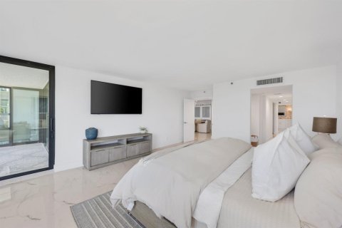 Condo in Jupiter, Florida, 3 bedrooms № 2191159 - photo 18