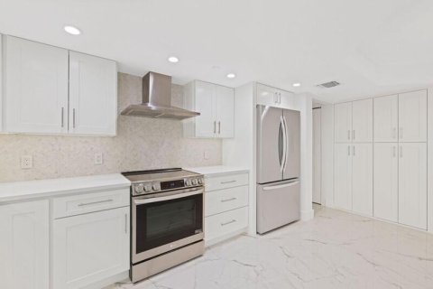 Condo in Jupiter, Florida, 3 bedrooms № 2191159 - photo 6