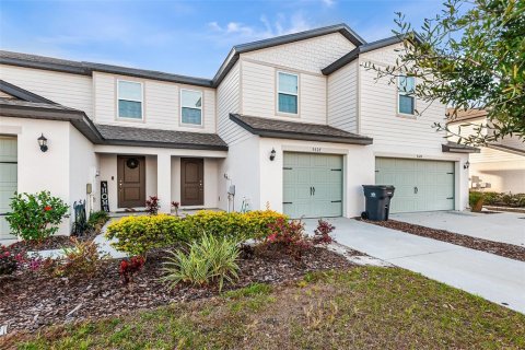 Adosado en Tampa, Florida 3 dormitorios, 158.77 m2 № 2142045