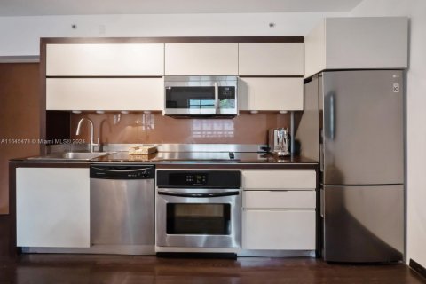 Copropriété à louer à Miami Beach, Floride: 1 chambre, 51.65 m2 № 2063704 - photo 5