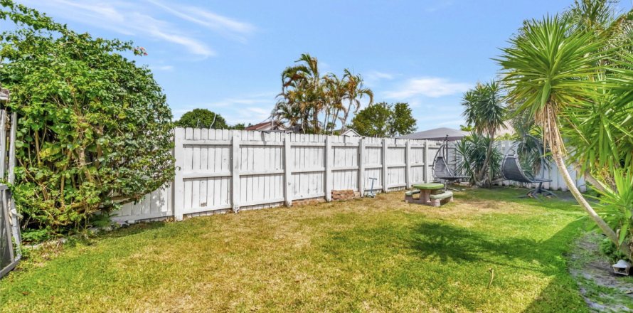 Casa en Boca Raton, Florida 2 dormitorios, 97.92 m2 № 1180569