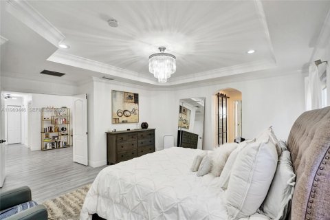 Villa ou maison à vendre à Miami Gardens, Floride: 6 chambres, 313.92 m2 № 2021991 - photo 26