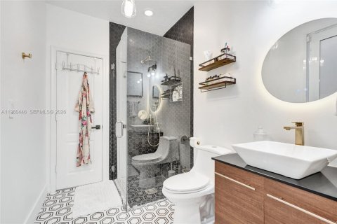 Villa ou maison à vendre à Miami Gardens, Floride: 6 chambres, 313.92 m2 № 2021991 - photo 19