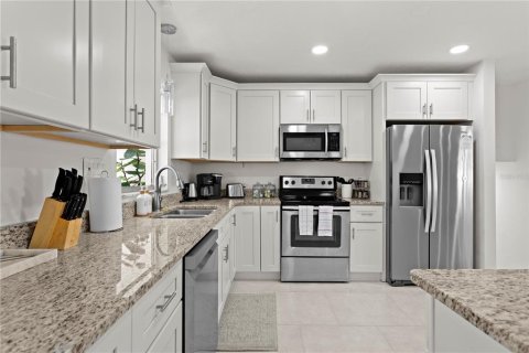 Villa ou maison à vendre à Tampa, Floride: 5 chambres, 269.51 m2 № 2267473 - photo 7