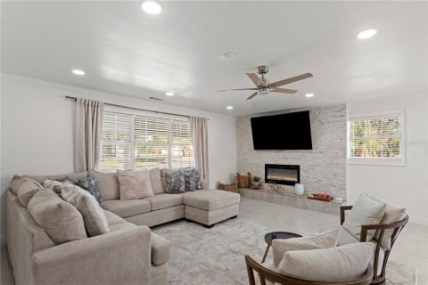 Villa ou maison à vendre à Tampa, Floride: 5 chambres, 269.51 m2 № 2267473 - photo 20
