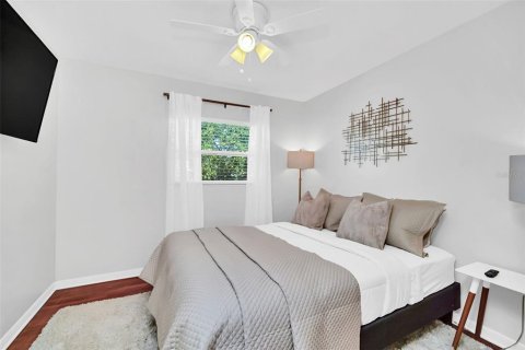 Villa ou maison à vendre à Tampa, Floride: 5 chambres, 269.51 m2 № 2267473 - photo 29