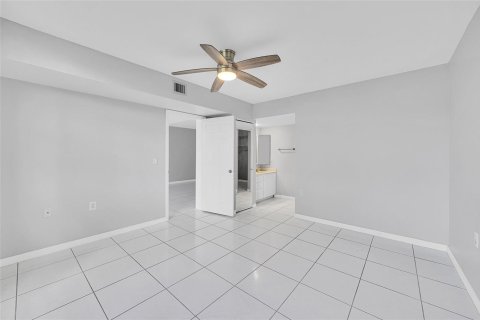 Condominio en venta en Davie, Florida, 2 dormitorios, 128.67 m2 № 2078316 - foto 20