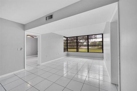 Condominio en venta en Davie, Florida, 2 dormitorios, 128.67 m2 № 2078316 - foto 14