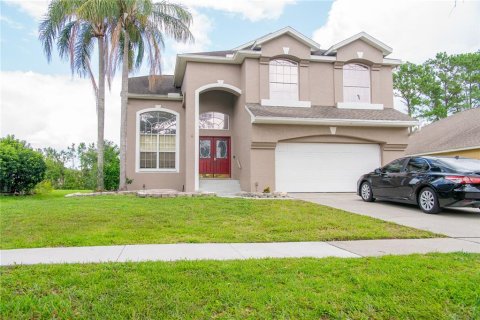 House in Tampa, Florida 4 bedrooms, 227.24 sq.m. № 1838061 - photo 1