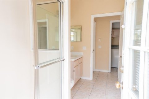 House in Tampa, Florida 4 bedrooms, 227.24 sq.m. № 1838061 - photo 26